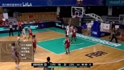 杨瀚森此前U18亚洲杯对阵黎巴嫩，砍下21分13板两双表现